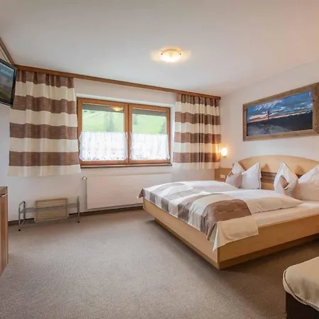 Gaesteheim Kroessbach Lägenhet *